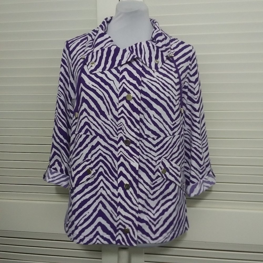 Chico’s Zenergy‎ Jacket Purple Zebra Print Striped Windbreaker Womens Small